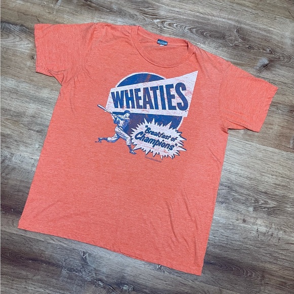 Graphic tee - Picture 1 of 4